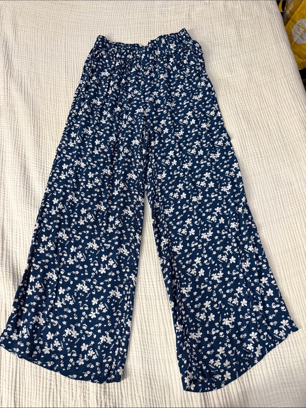 dip Navy and White Floral Wide-Leg Pants